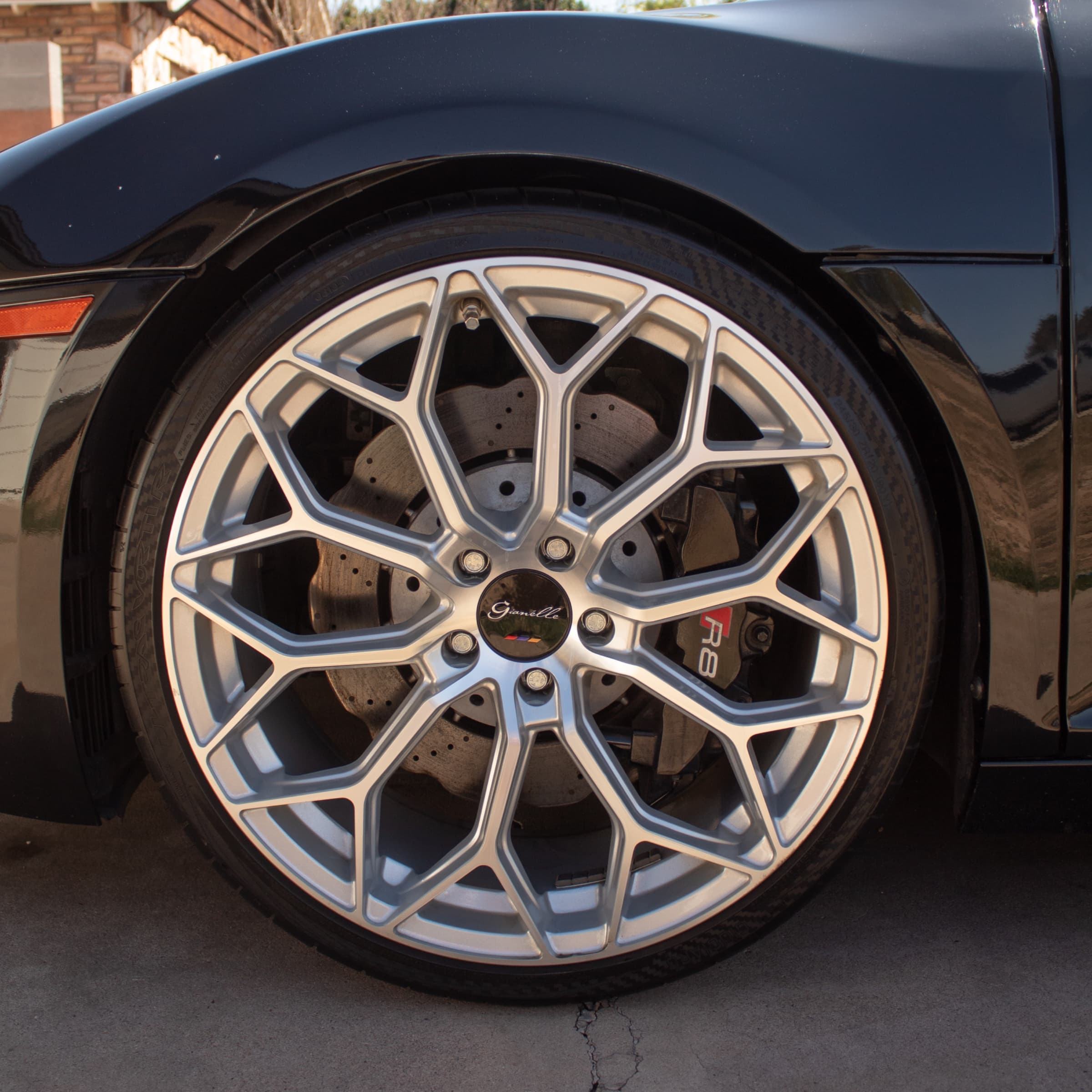 Black R8 intricate wheels detailed